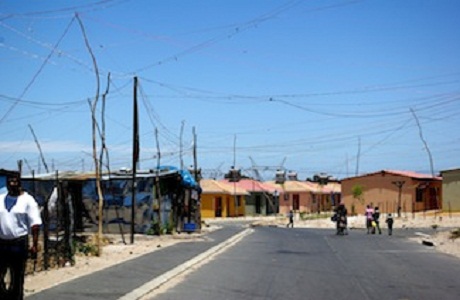 Ciudad del Cabo reverdece con las casas ecológicas