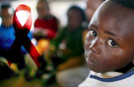 Sudáfrica busca reducir a la mitad los casos de SIDA